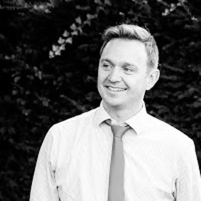 Matt Simpson headshot