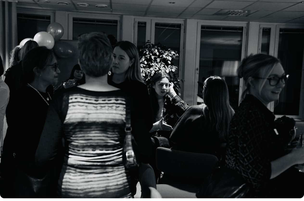 C_her mingle (5)