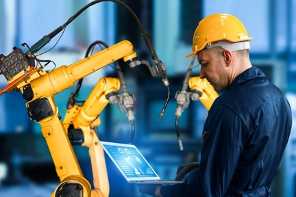 What is Intelligent Manufacturing, and How Can It Help Discrete Manufacturers Navigate the Changing Landscape